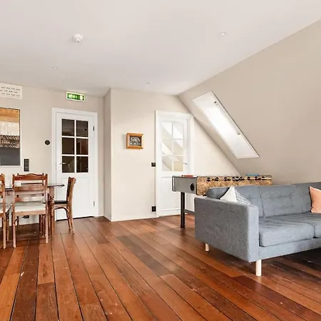 Dinbnb I The Bryggen Experience I Enjoy Life With Friends & Family Апартаменты Берген