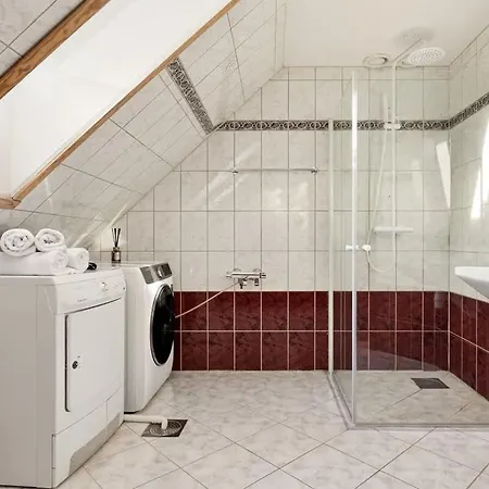 Apartman Dinbnb I The Bryggen Experience I Enjoy Life With Friends & Family *